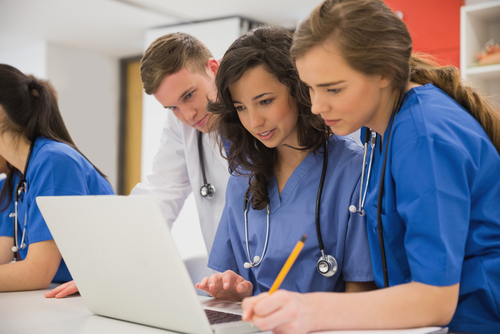 medical students with laptop